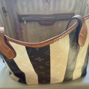Louis Vuitton tote